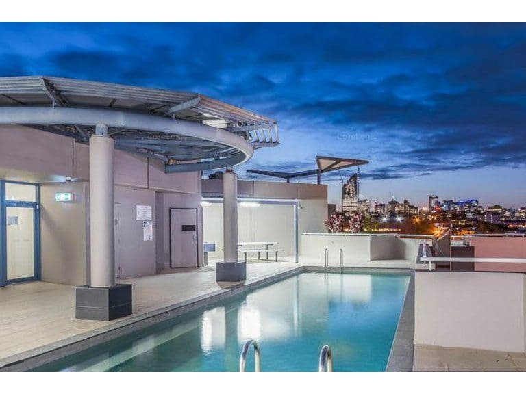 425/803 Stanley Street, Woolloongabba