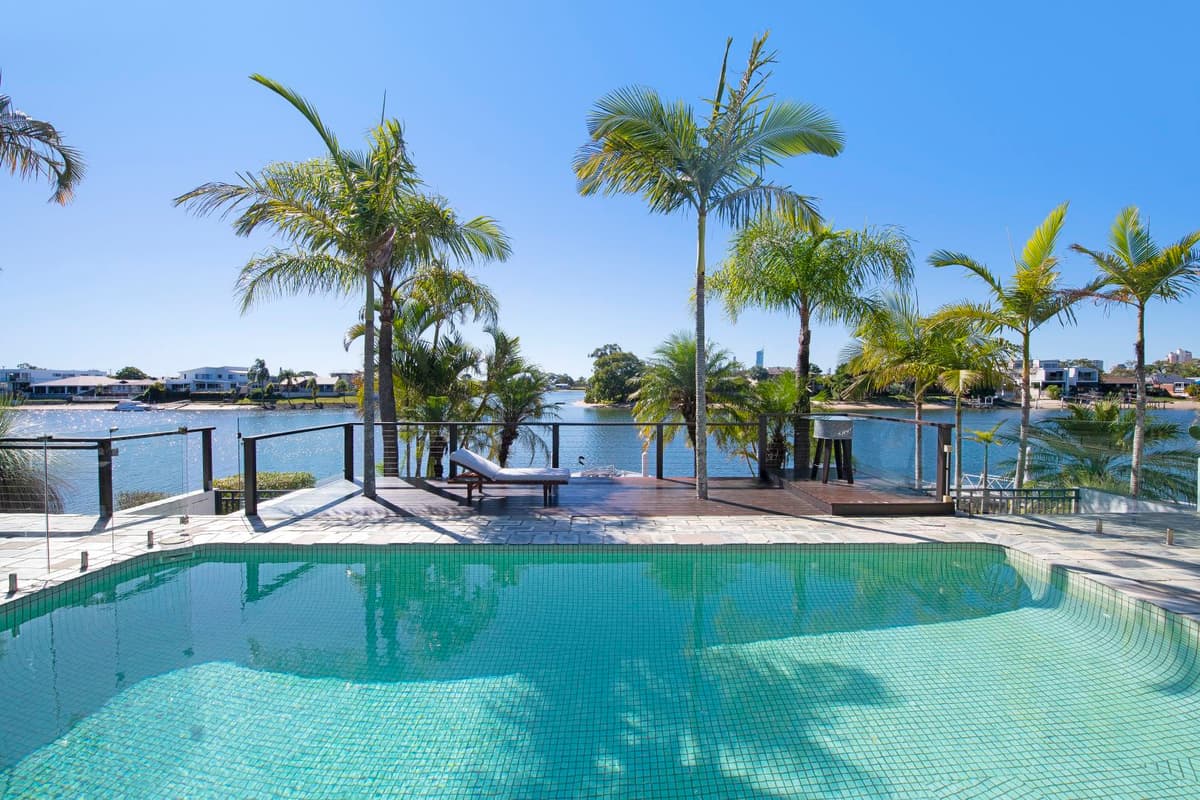 68 Waitomo Street, Broadbeach Waters