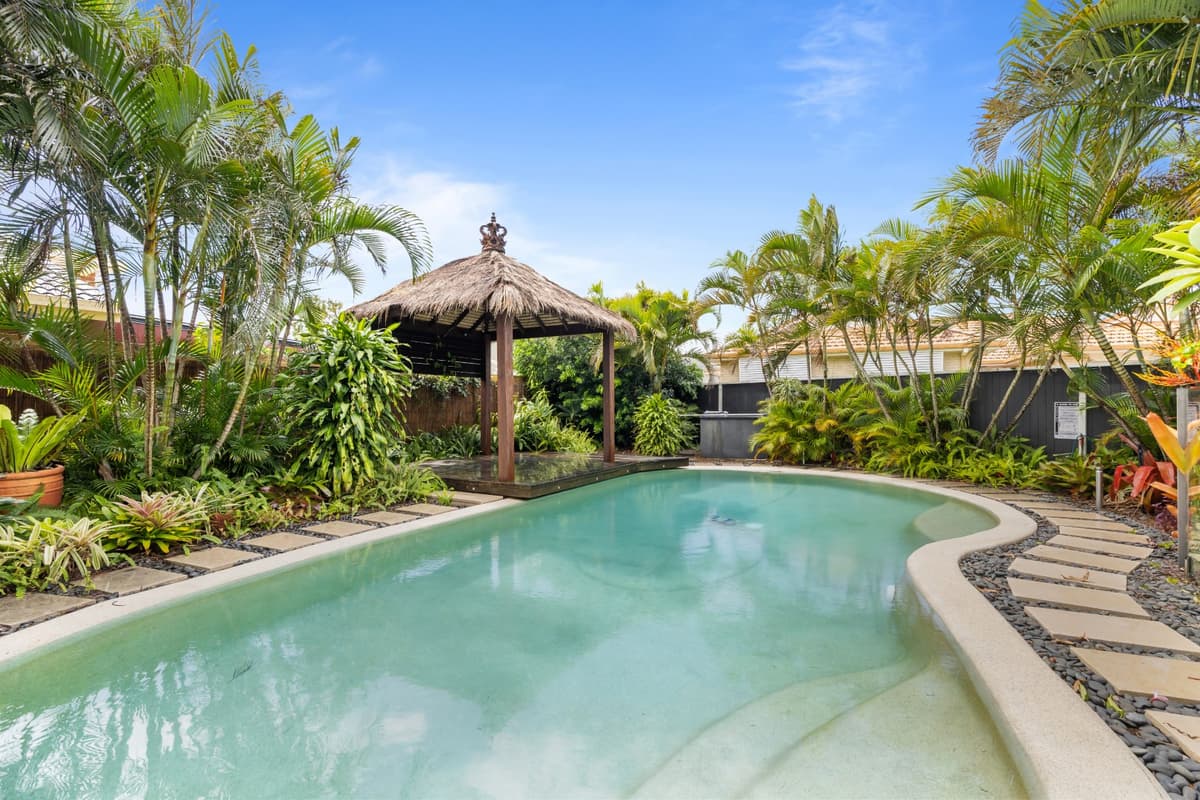 3 Tripcony Court, Pelican Waters