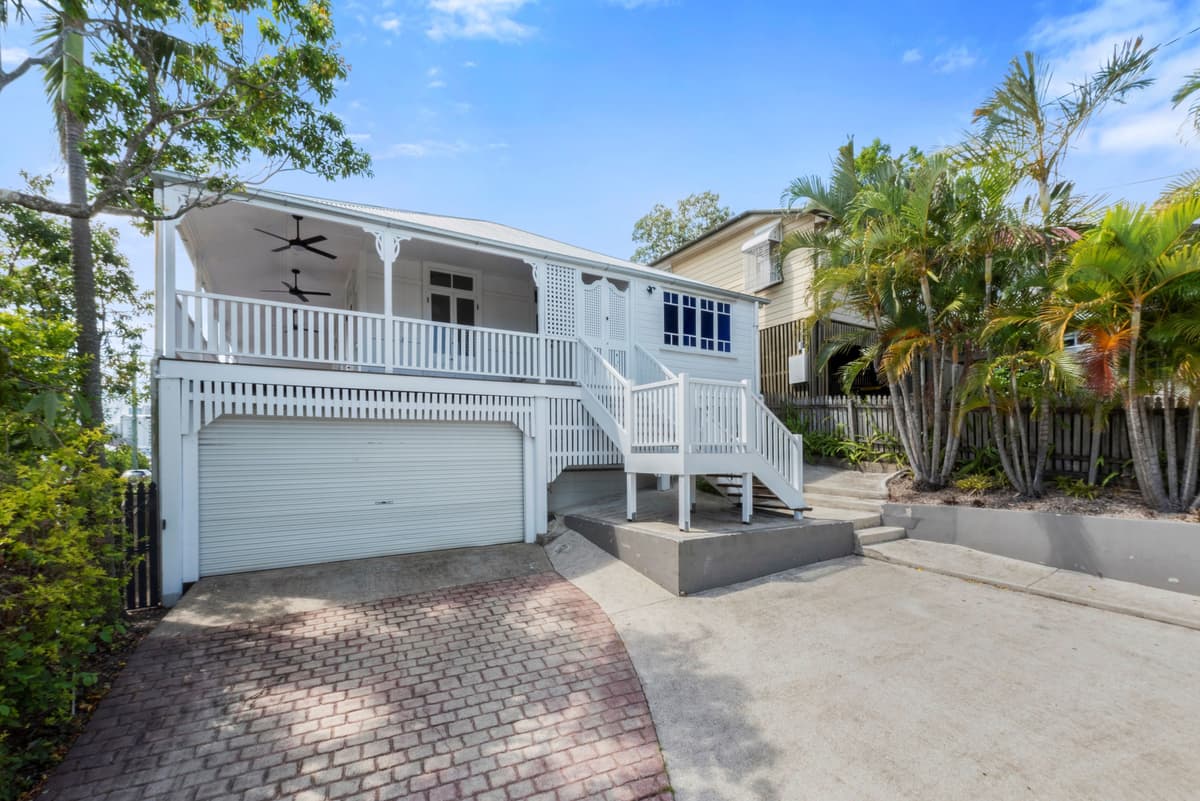 2 Peterson Street, Woolloongabba