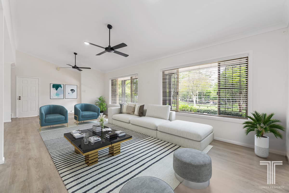 12 Cadogan Street, Carindale