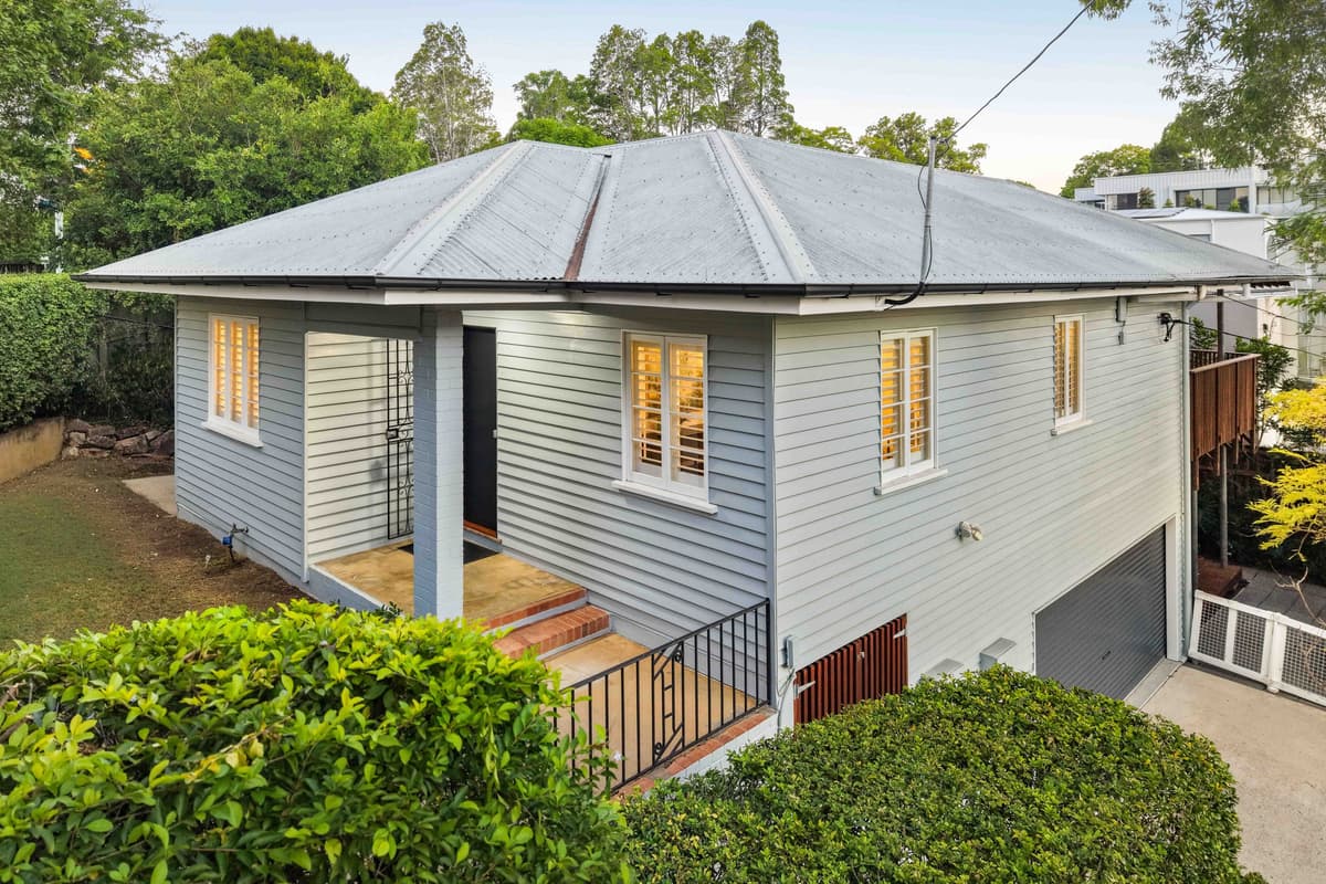 153 Swann Road, Taringa