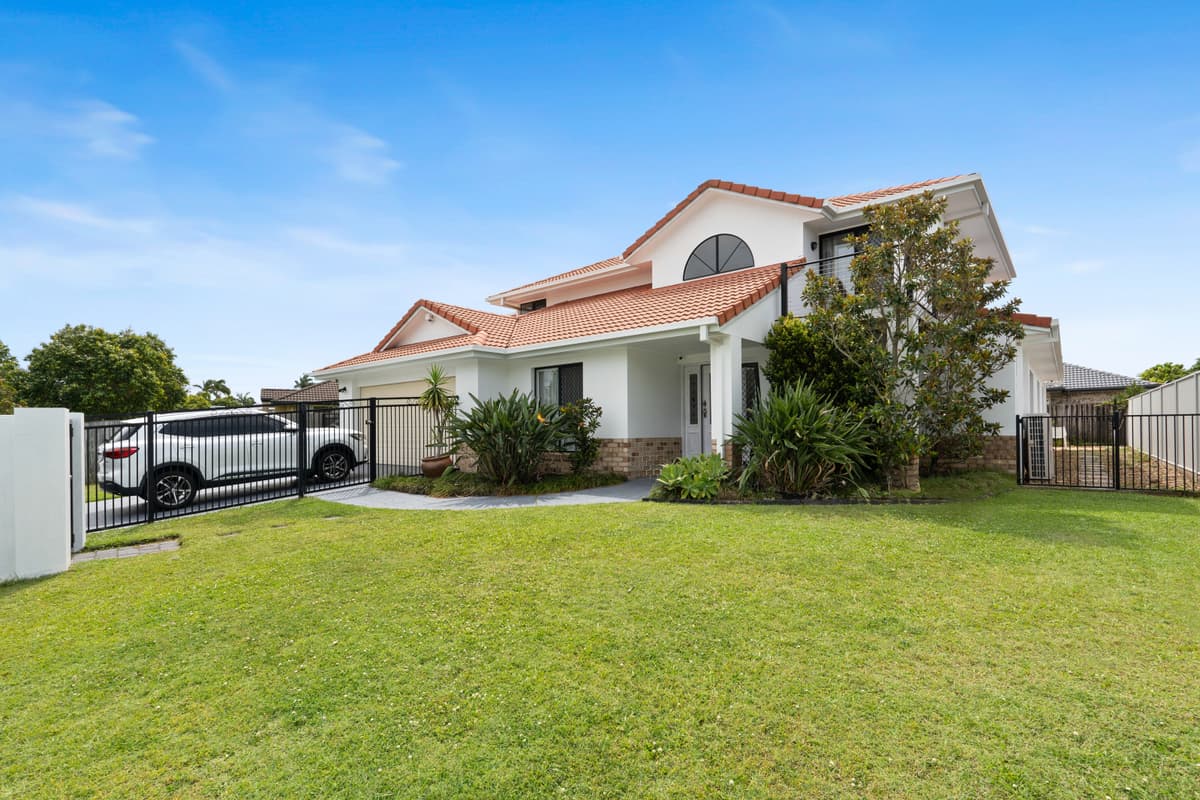 87 Honeyeater Drive, Burleigh Waters
