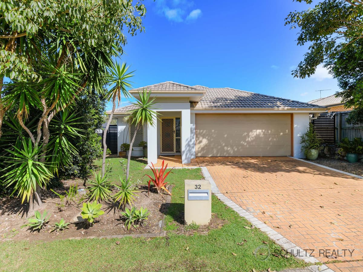 32 Pepper Tree Drive, Holmview