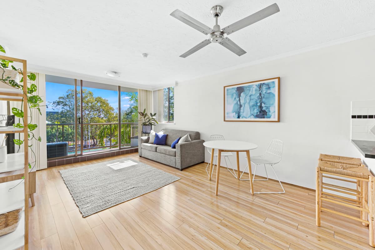 14/43 Enderley Avenue, Surfers Paradise