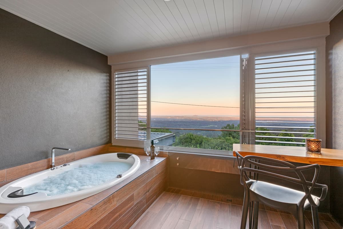 104/94-96 Main Street, Montville