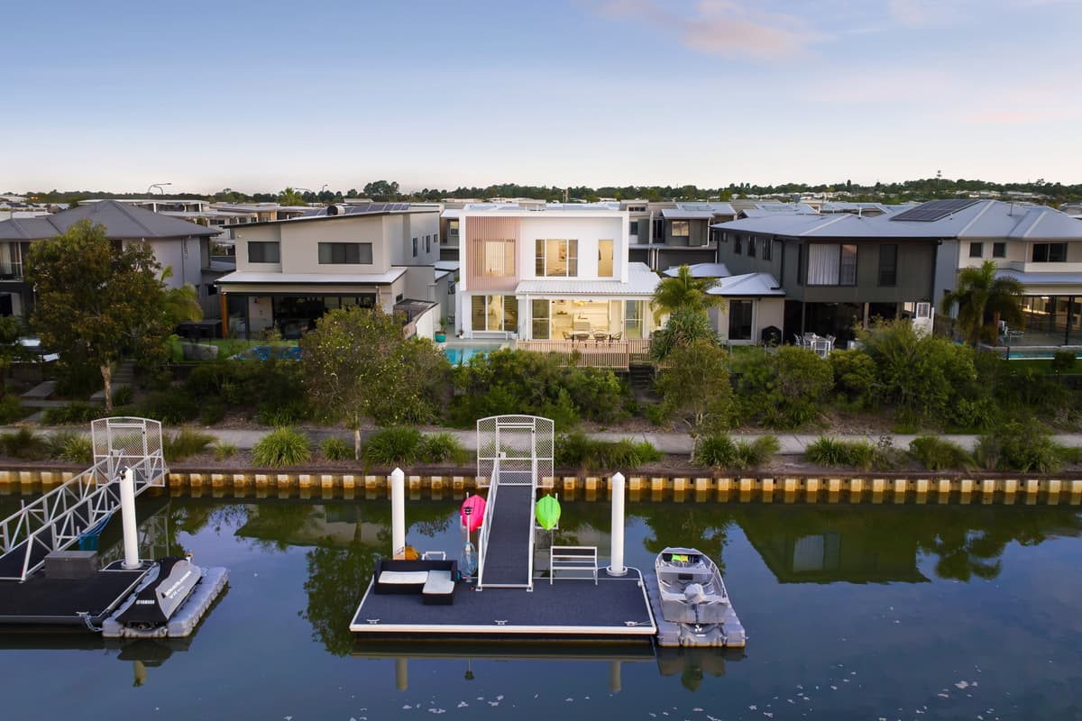 10 Riviera Place, Mountain Creek