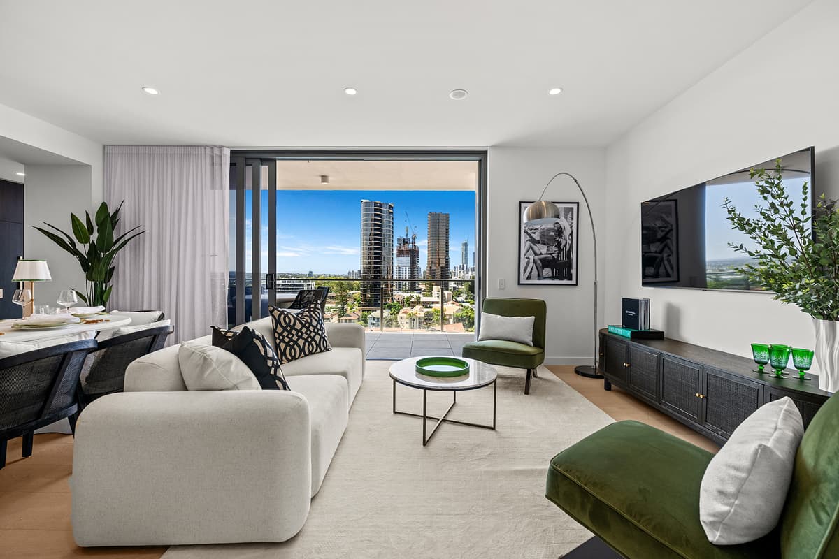 702/122 Surf Parade, Broadbeach
