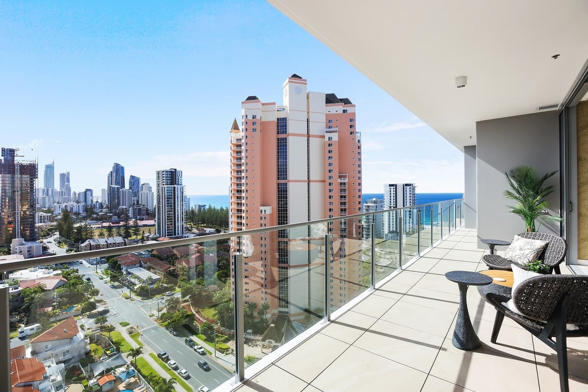 1501/122 Surf Parade, Broadbeach
