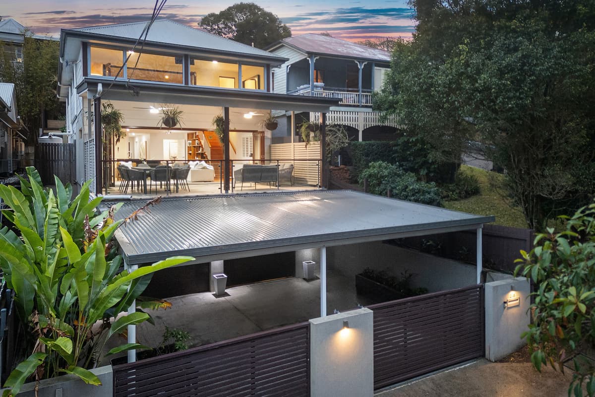 218 Boundary Road, Bardon