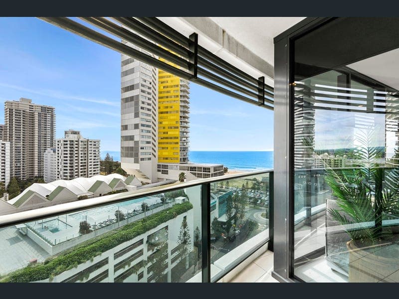 1202/1 Oracle Boulevard, Broadbeach