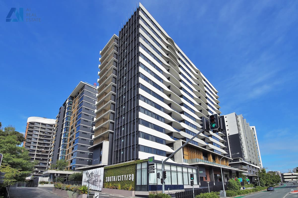 703/17 Deshon Street, Woolloongabba