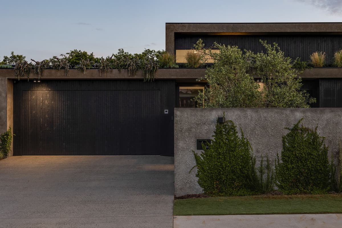 27 Catherine Circuit, Middle Ridge