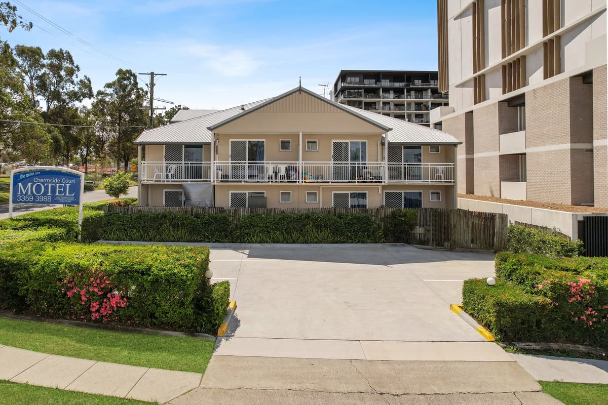 12/105 Farnell Street, Chermside