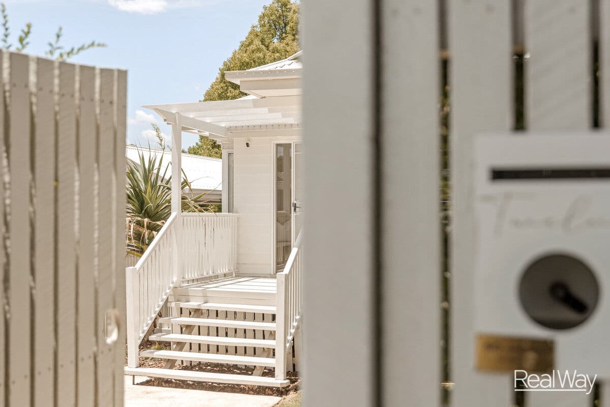 12 Ramsay Street, South Toowoomba