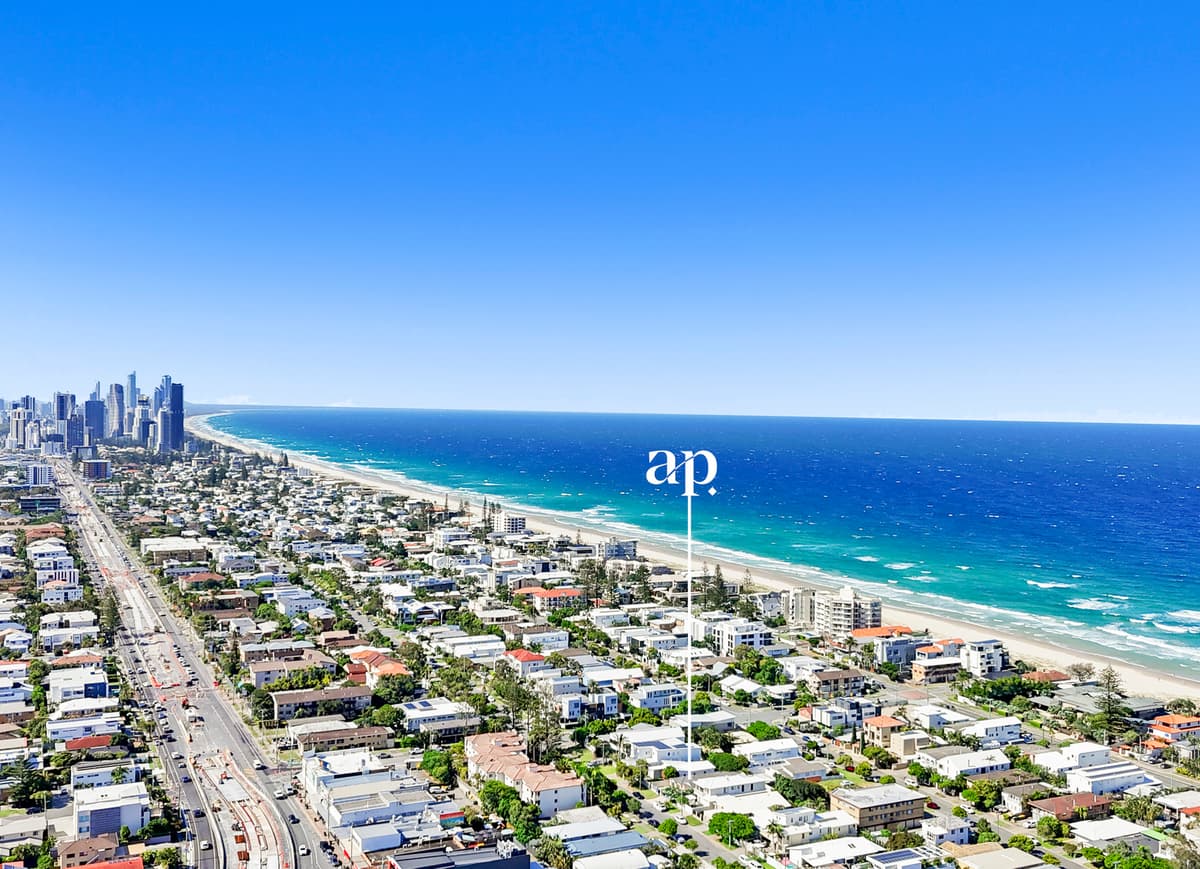 39 Petrel Avenue, Mermaid Beach