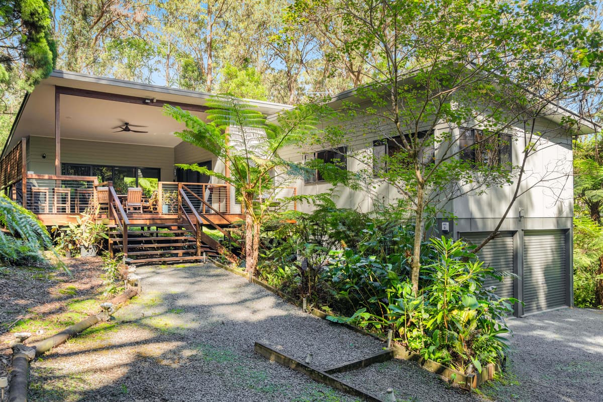 8 Banksia Road, Springbrook