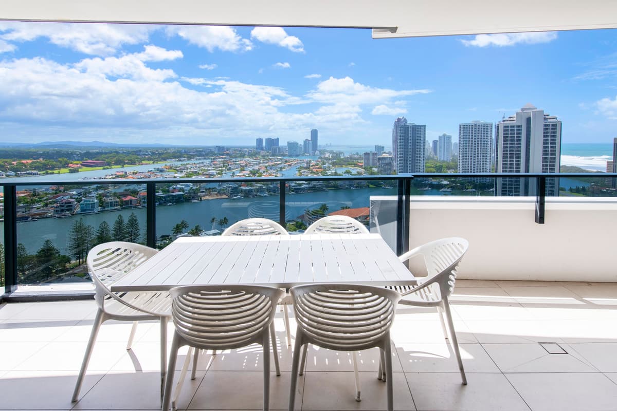 2502/9 Norfolk Avenue, Surfers Paradise
