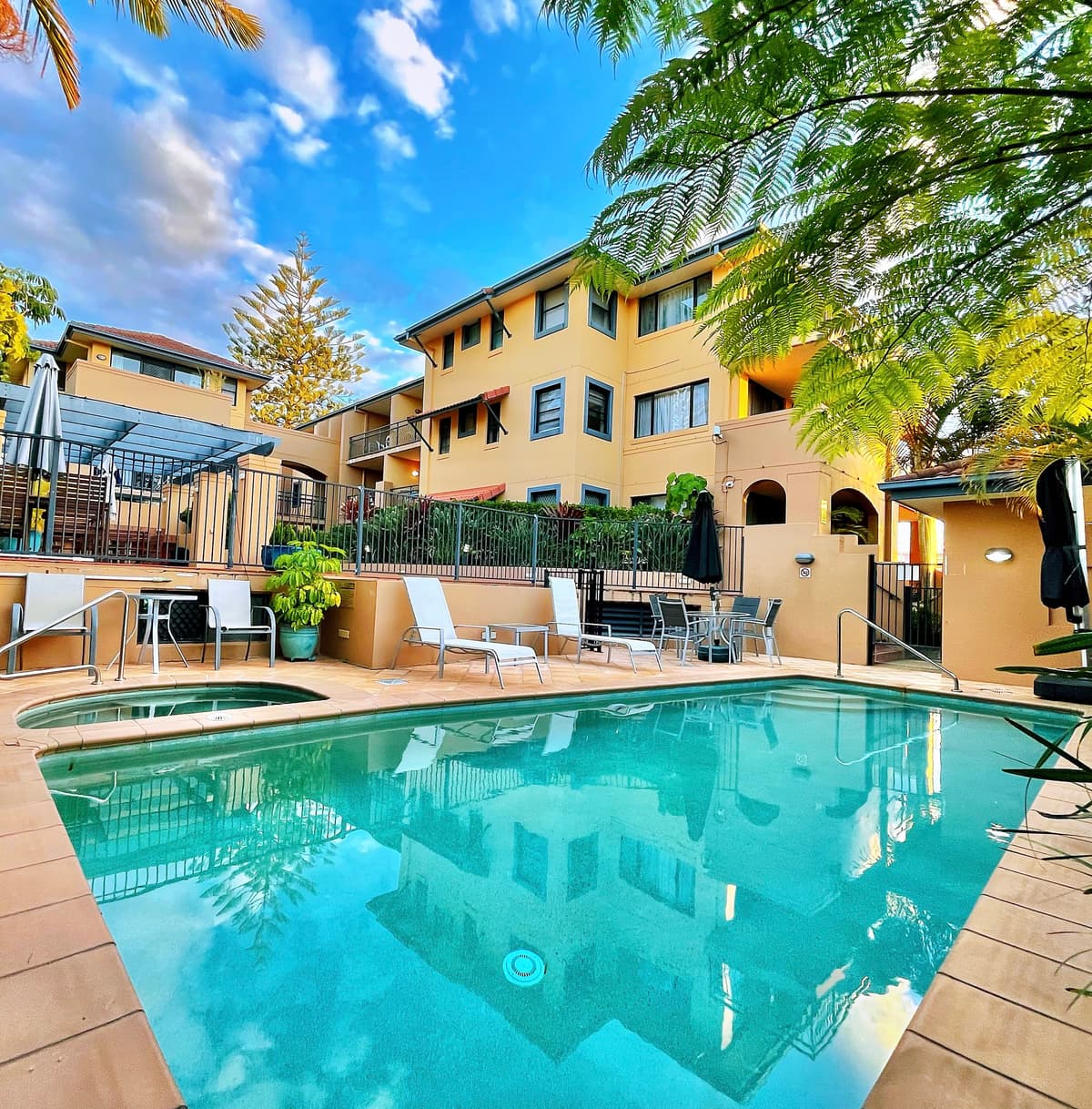 14/40-44 Ventura Road, Mermaid Beach