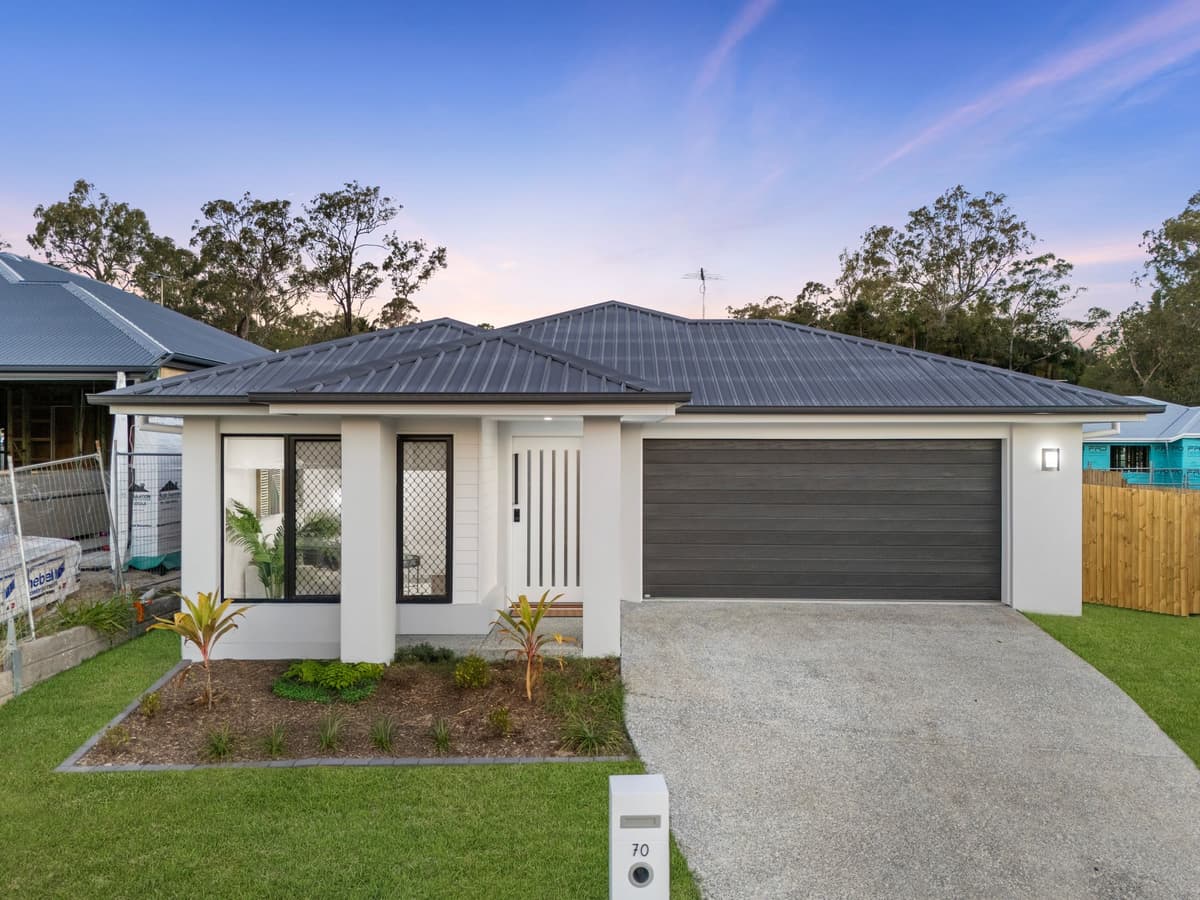 70 Redcomb Drive, Park Ridge