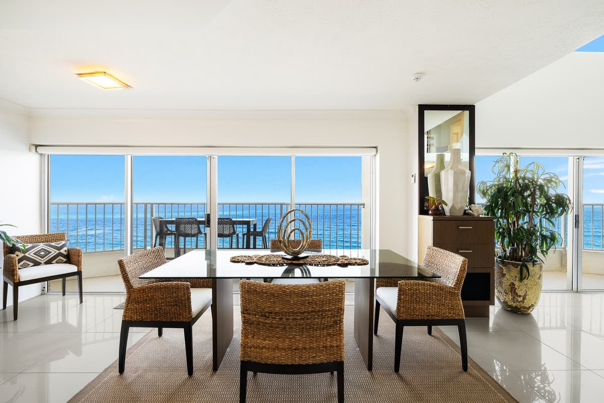 66/142 The Esplanade, Surfers Paradise