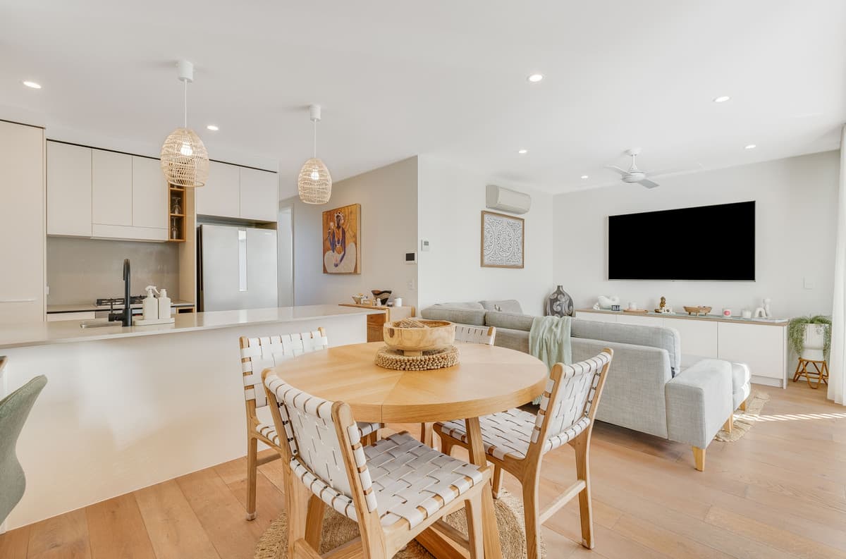 509/13-15 Haig Street, Coolangatta