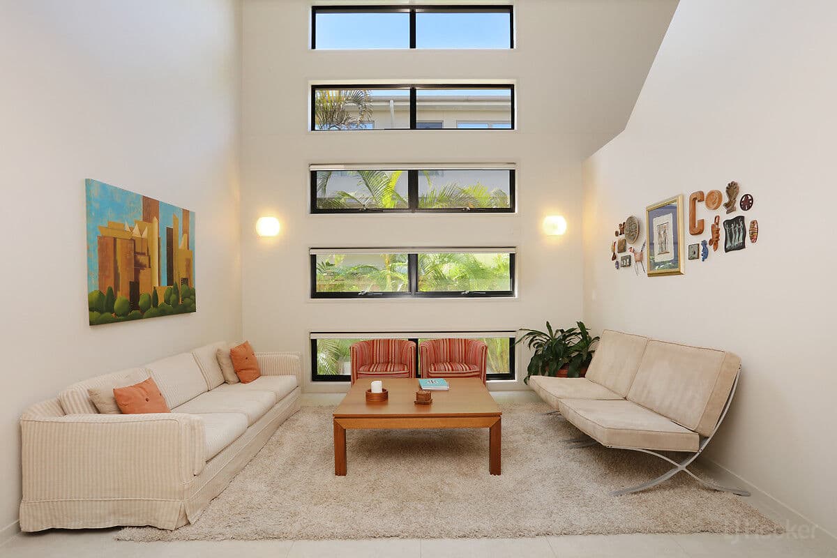 15 Nankeen Avenue, Paradise Point