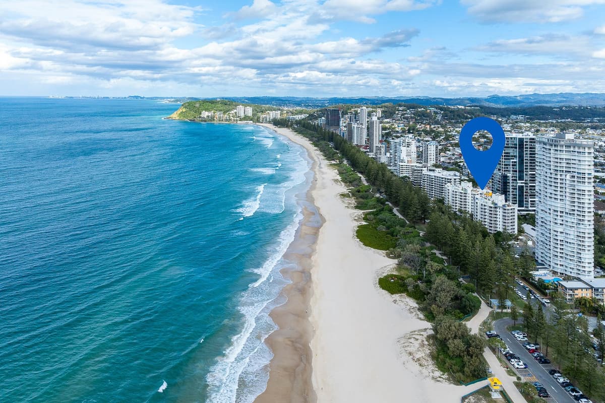 301/220 The Esplanade, Burleigh Heads