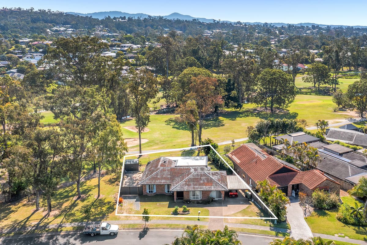 36 Stretton Drive, Helensvale