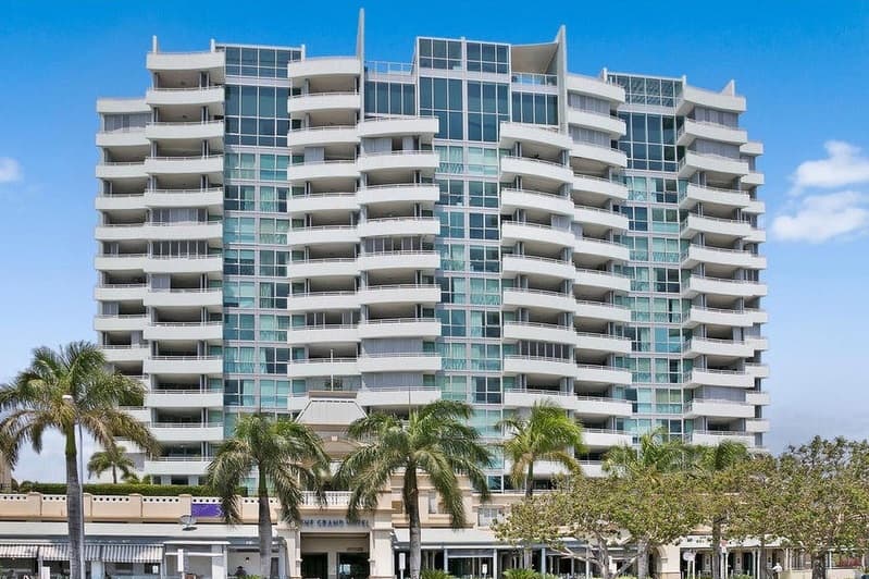 905/360 Marine Parade, Labrador