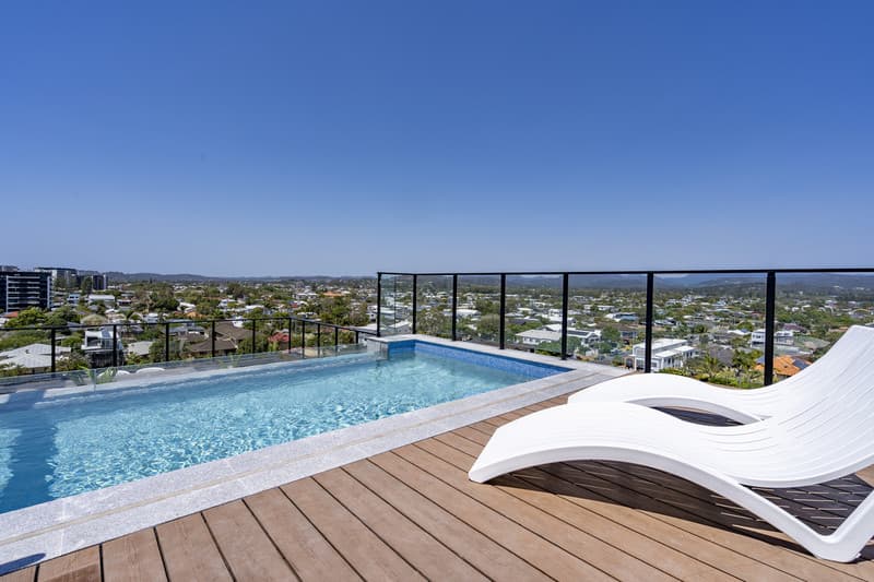 702/14 Twenty Eighth Avenue, Palm Beach