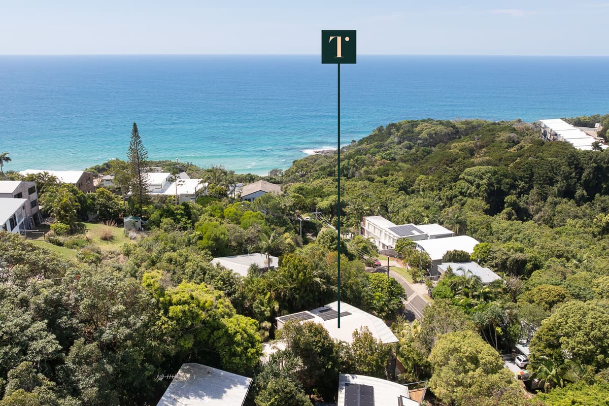 4 Sandy Cove Crescent, Coolum Beach