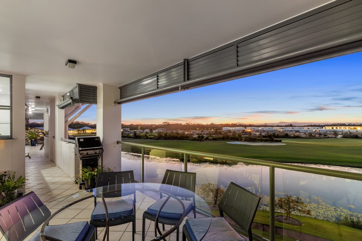 29/1 Millennium Circuit, Pelican Waters