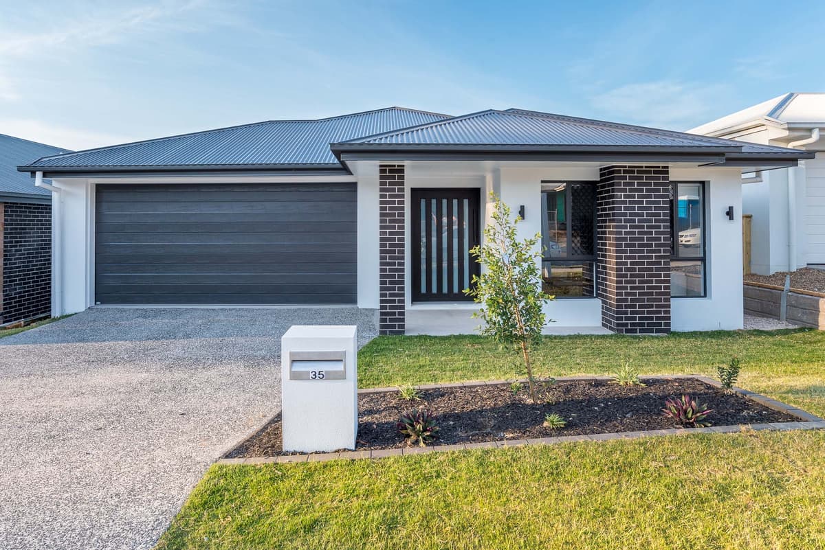 35 Walker Street, Park Ridge