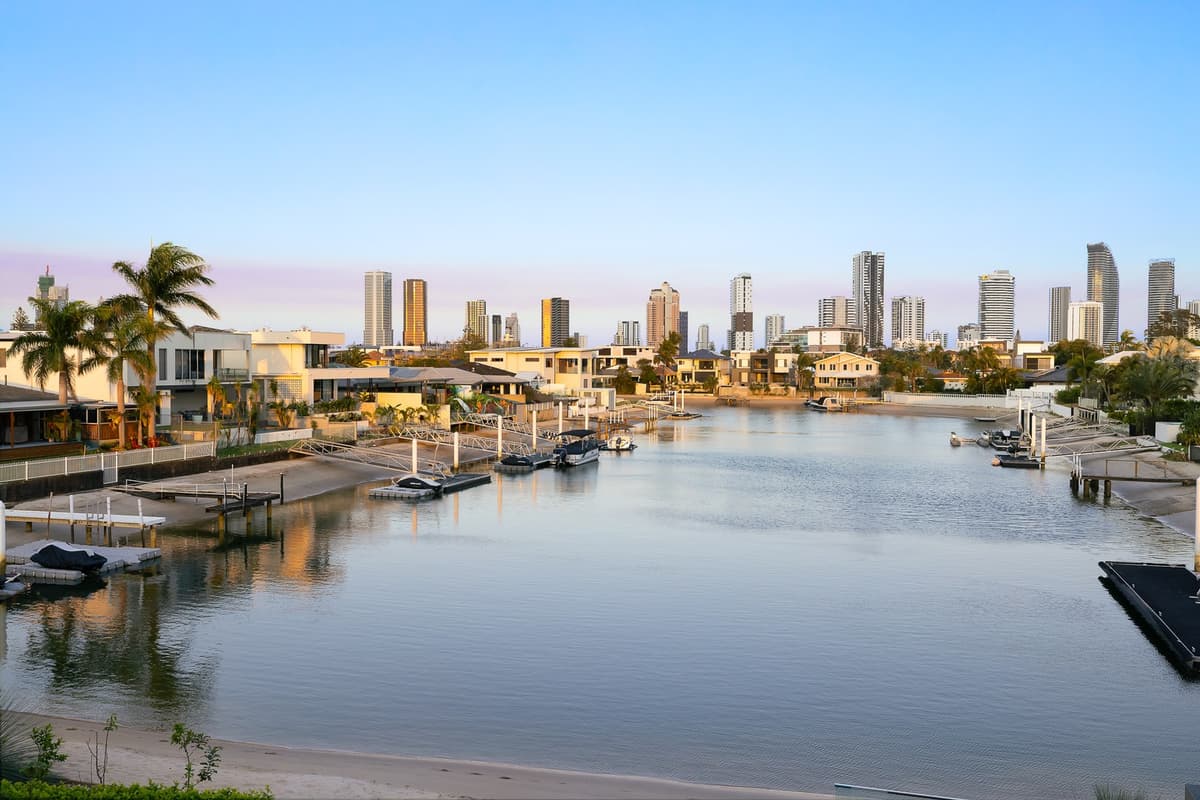 86 Rio Vista Boulevard, Broadbeach Waters