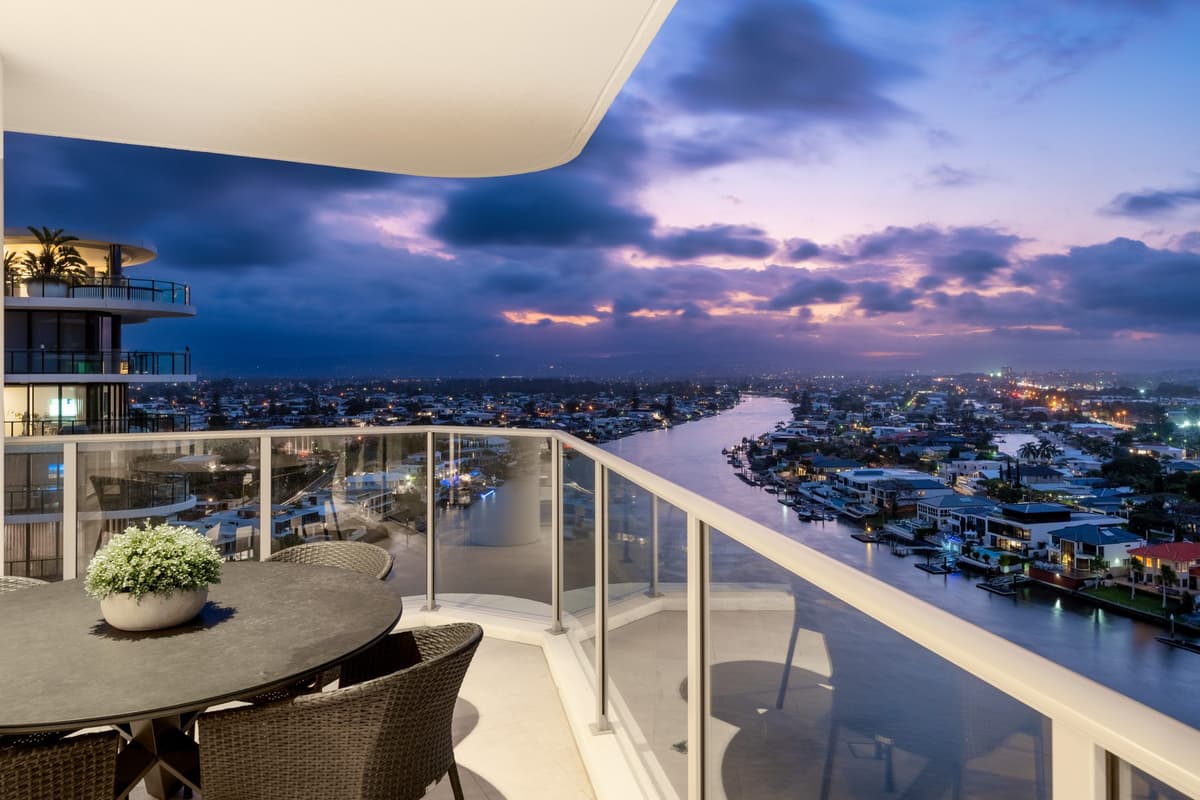 1502/1 Cannes Avenue, Surfers Paradise