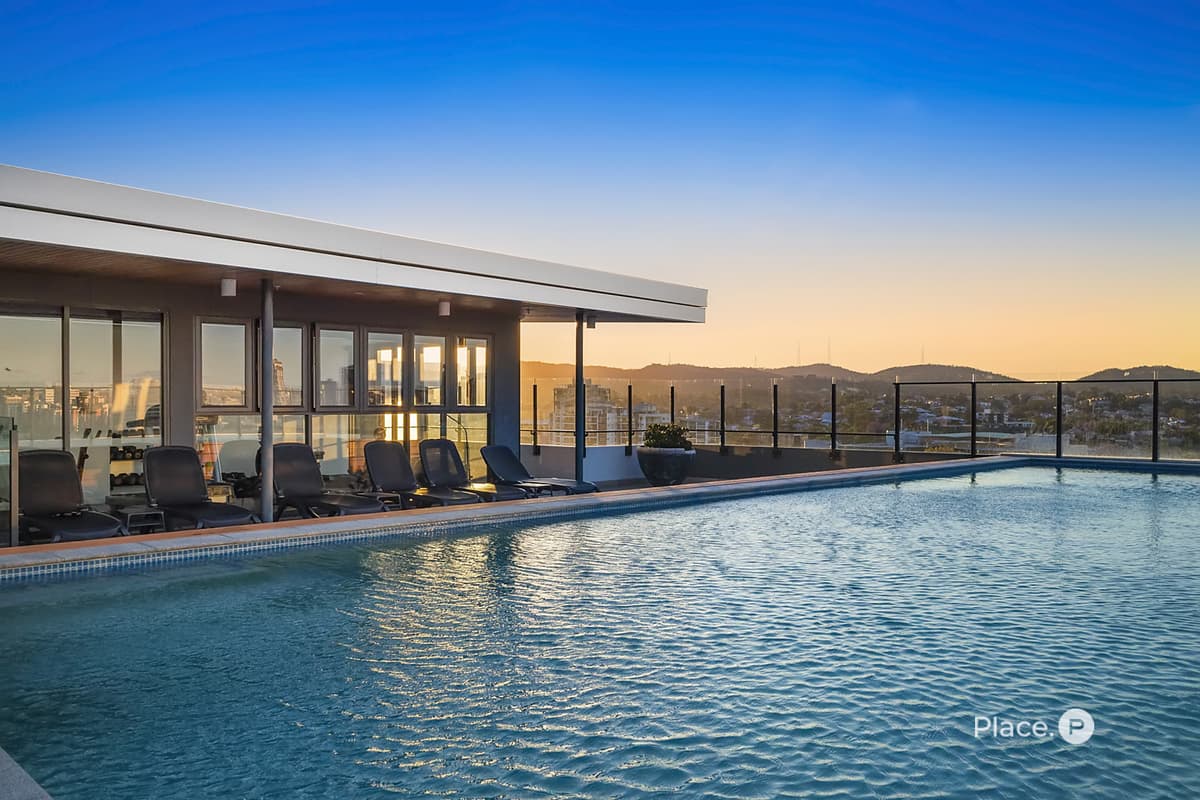 214/21 Buchanan Street, West End