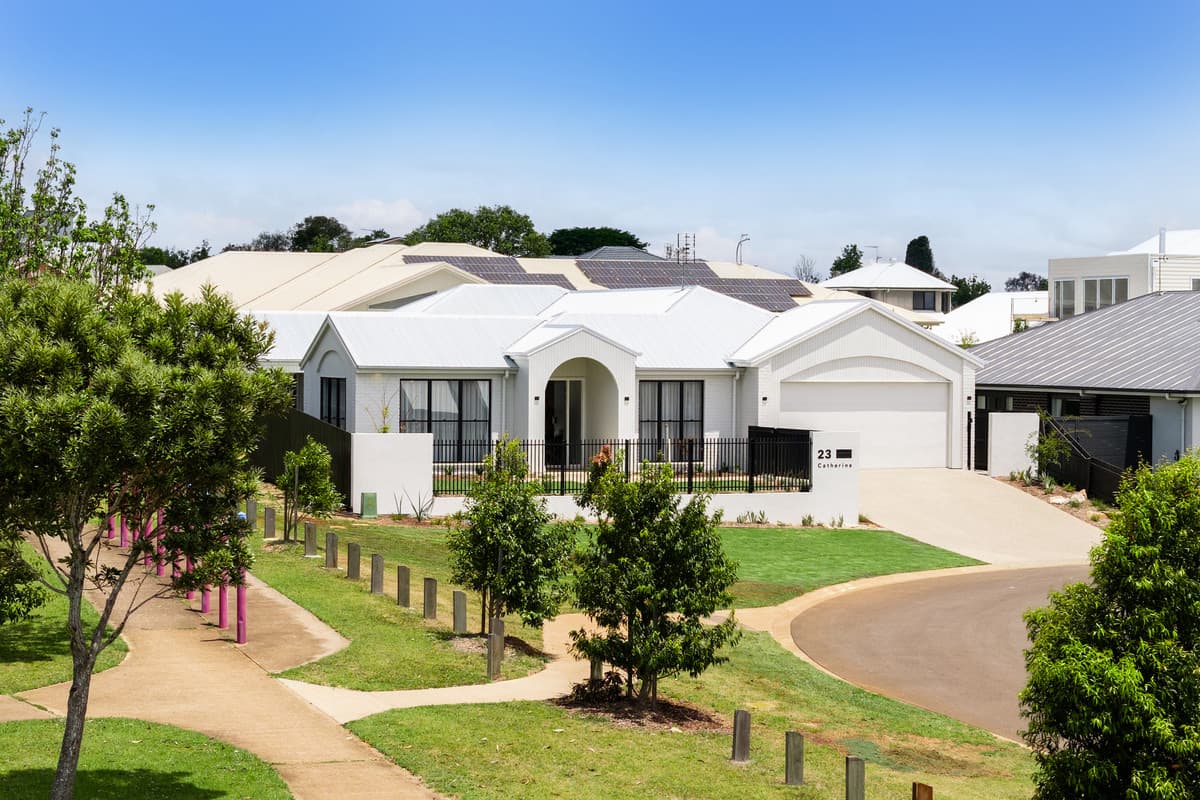 23 Catherine Circuit, Middle Ridge