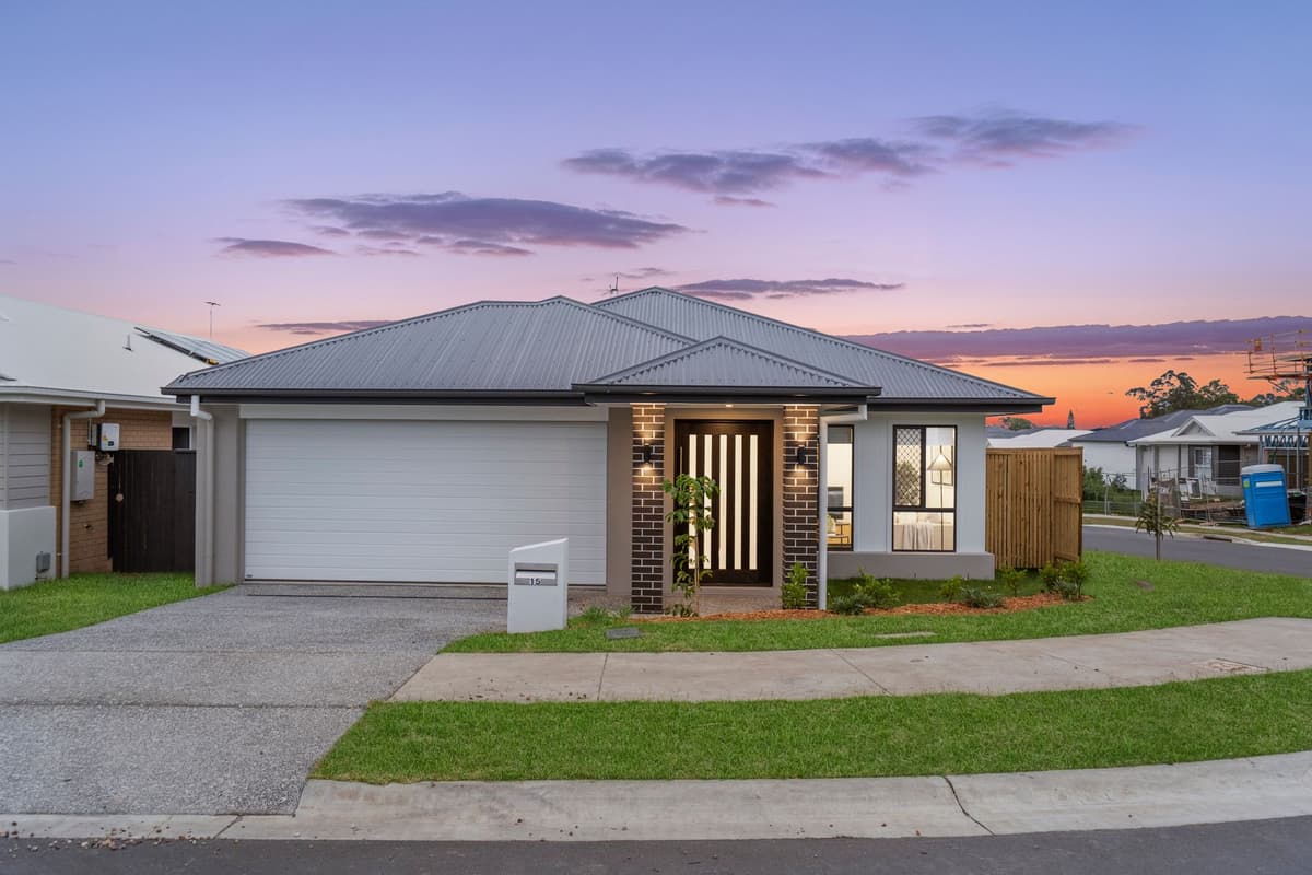 15 Walker Street, Park Ridge