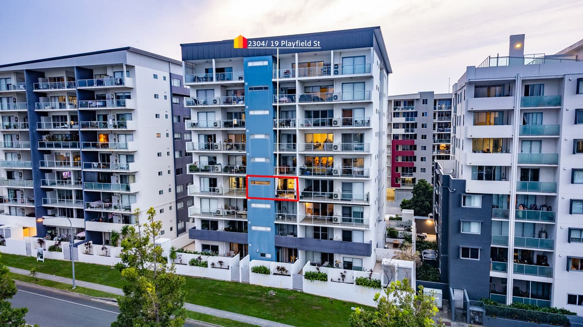 2304/19 Playfield Street, Chermside