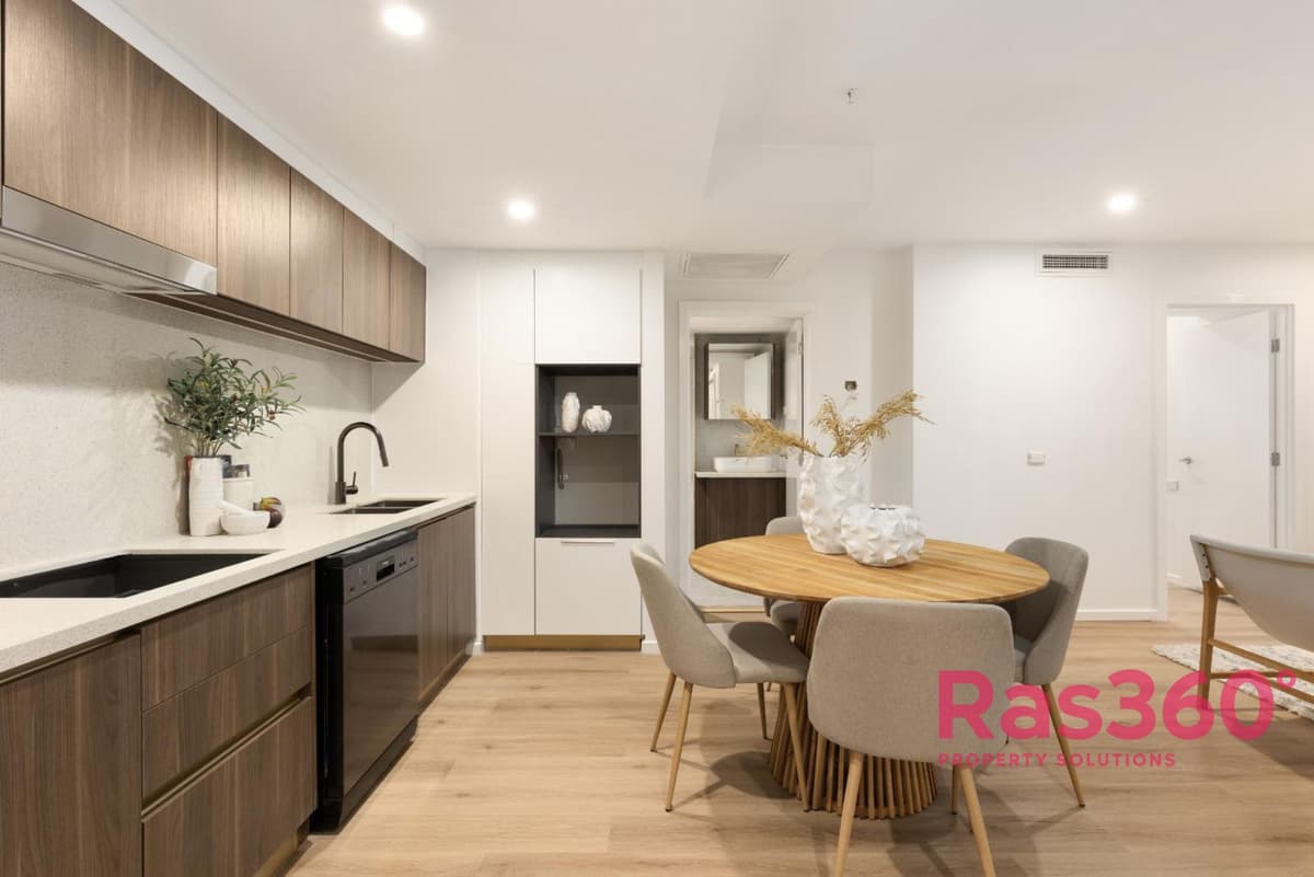 606/50 Carl Street, Woolloongabba