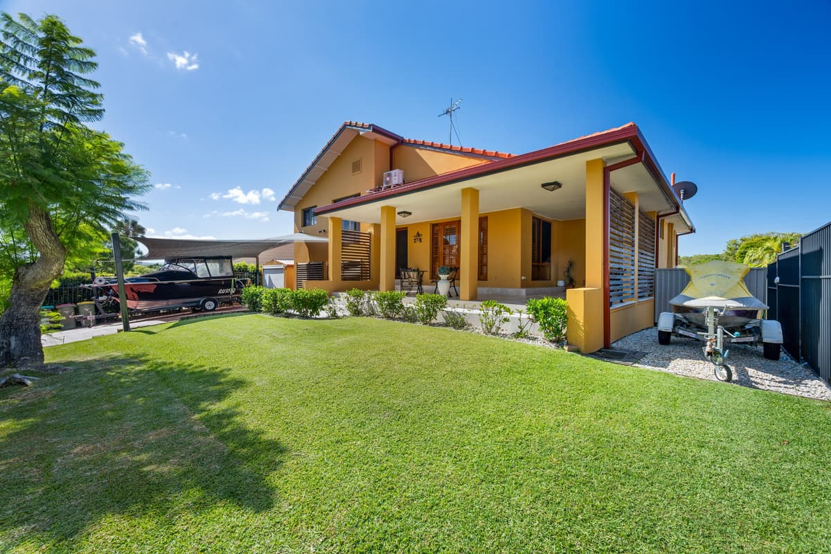 17 Lowanna Drive, Ashmore