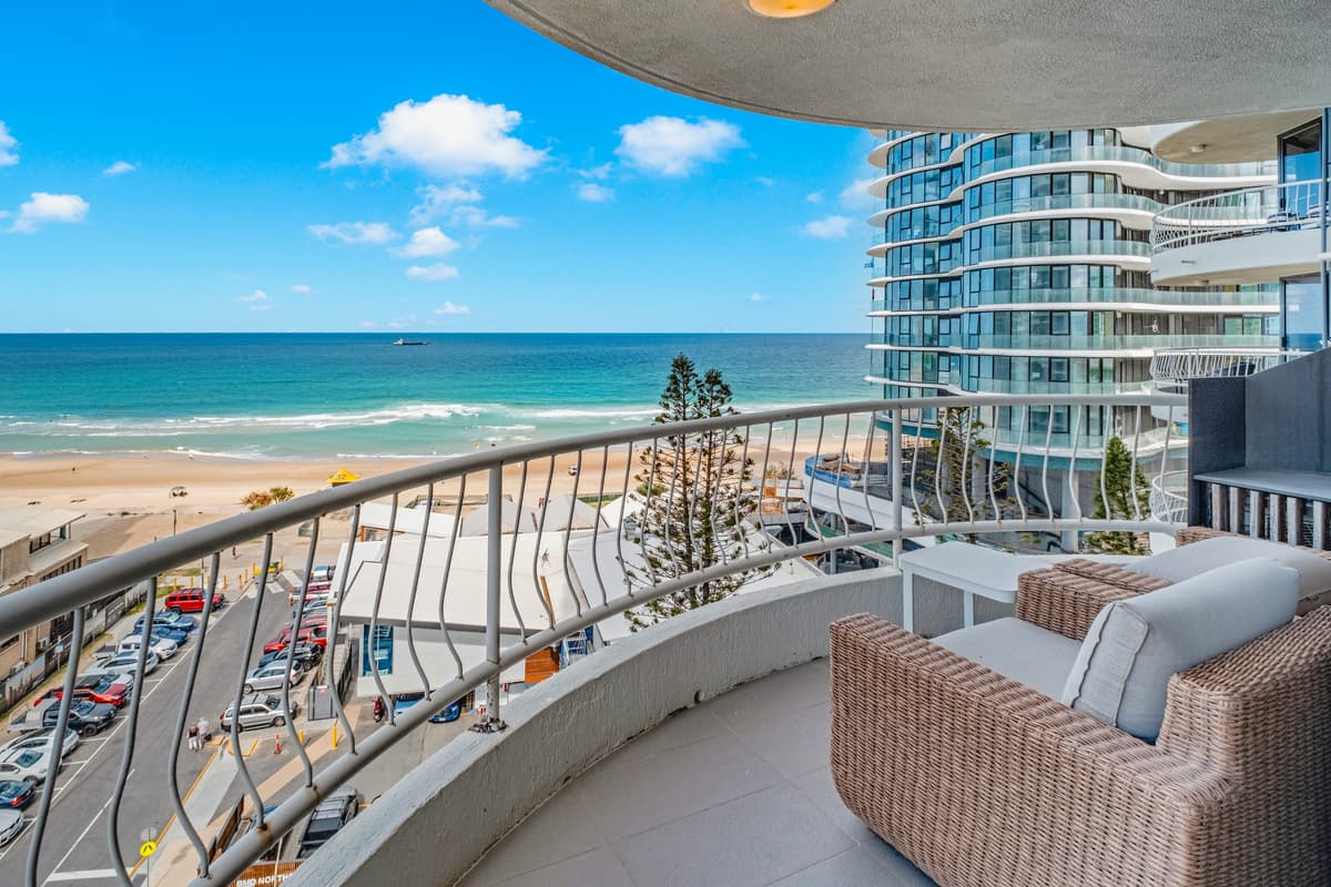38/4 Thornton Street, Surfers Paradise