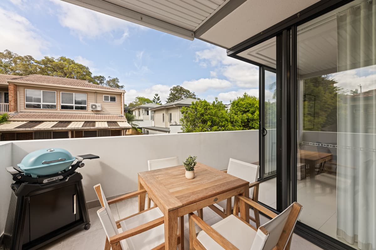 303/65 Depper Street, St Lucia