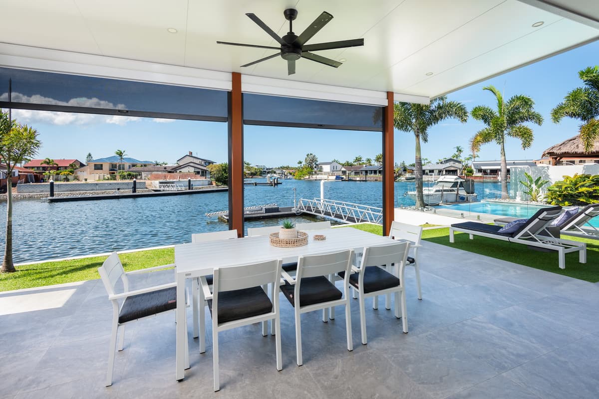 16 Erave Avenue, Runaway Bay