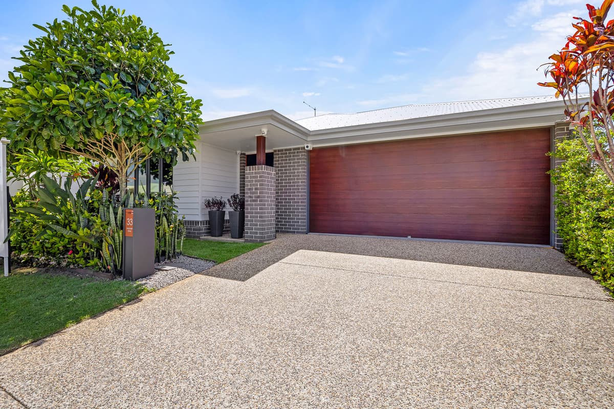 33 Marybell Drive, Baringa