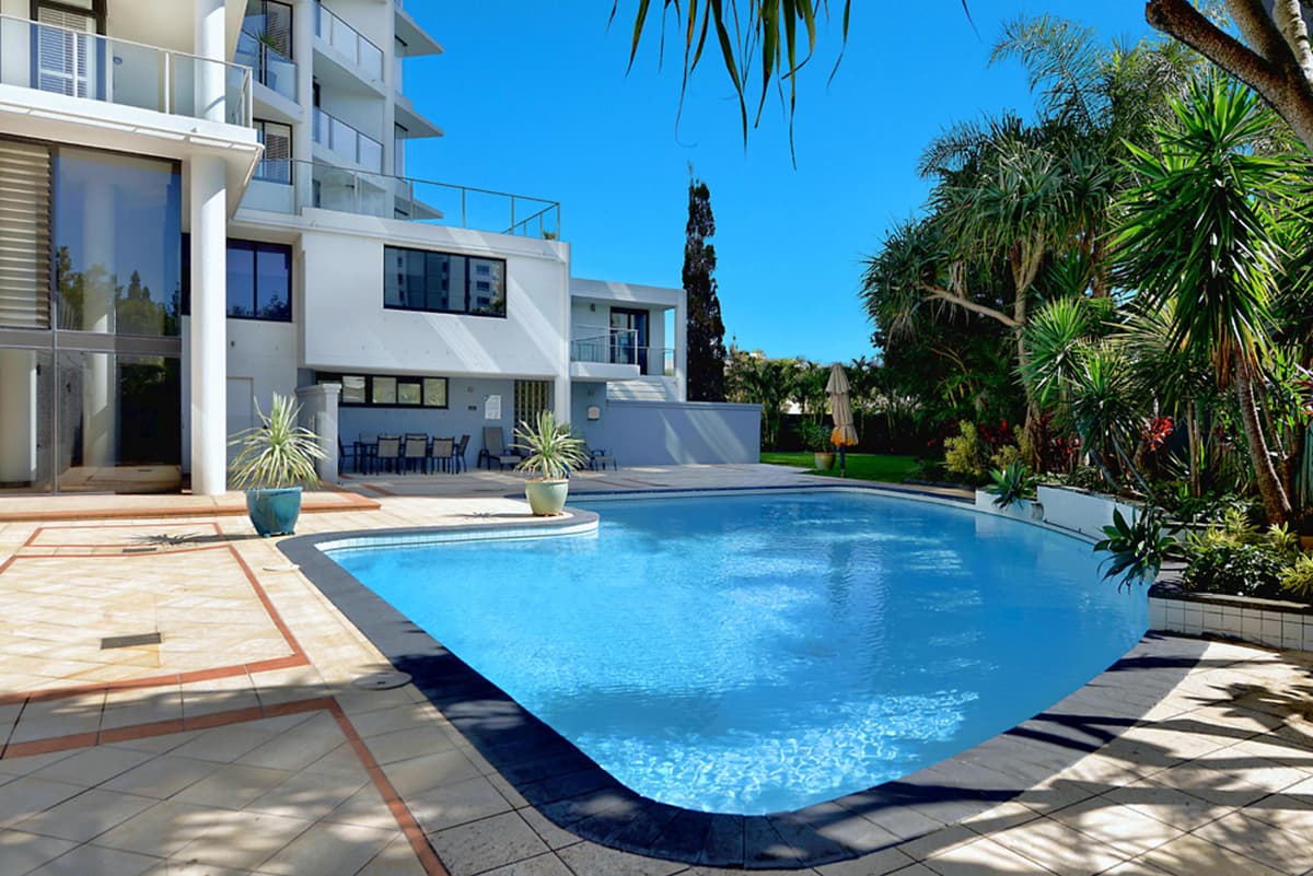 5/19 Peak Avenue, Main Beach