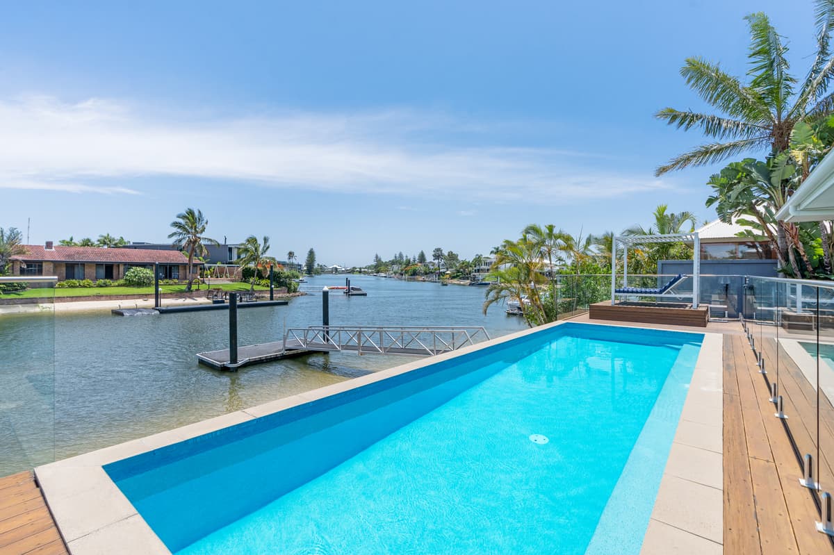 14 Eady Avenue, Broadbeach Waters