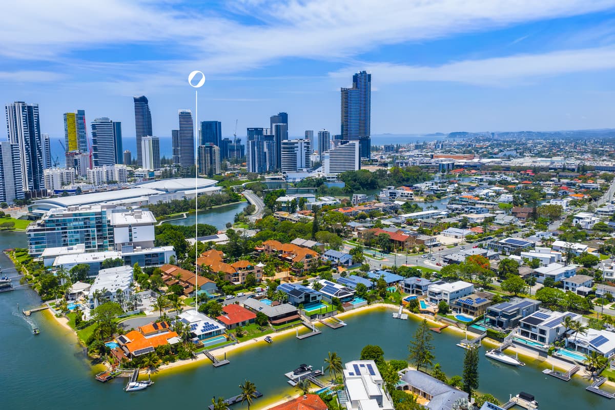 14 Eady Avenue, Broadbeach Waters