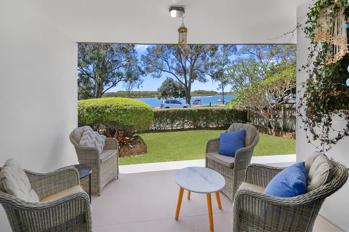 2/107 Bradman Avenue, Maroochydore